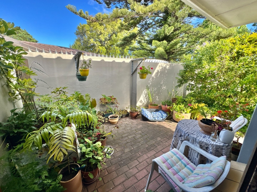 4 Bedroom Property for Sale in Bergsig Western Cape